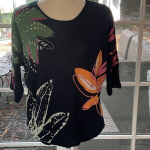 NIC+ZOE Linen Blend Botanical sweater with 3/4 length sleeves